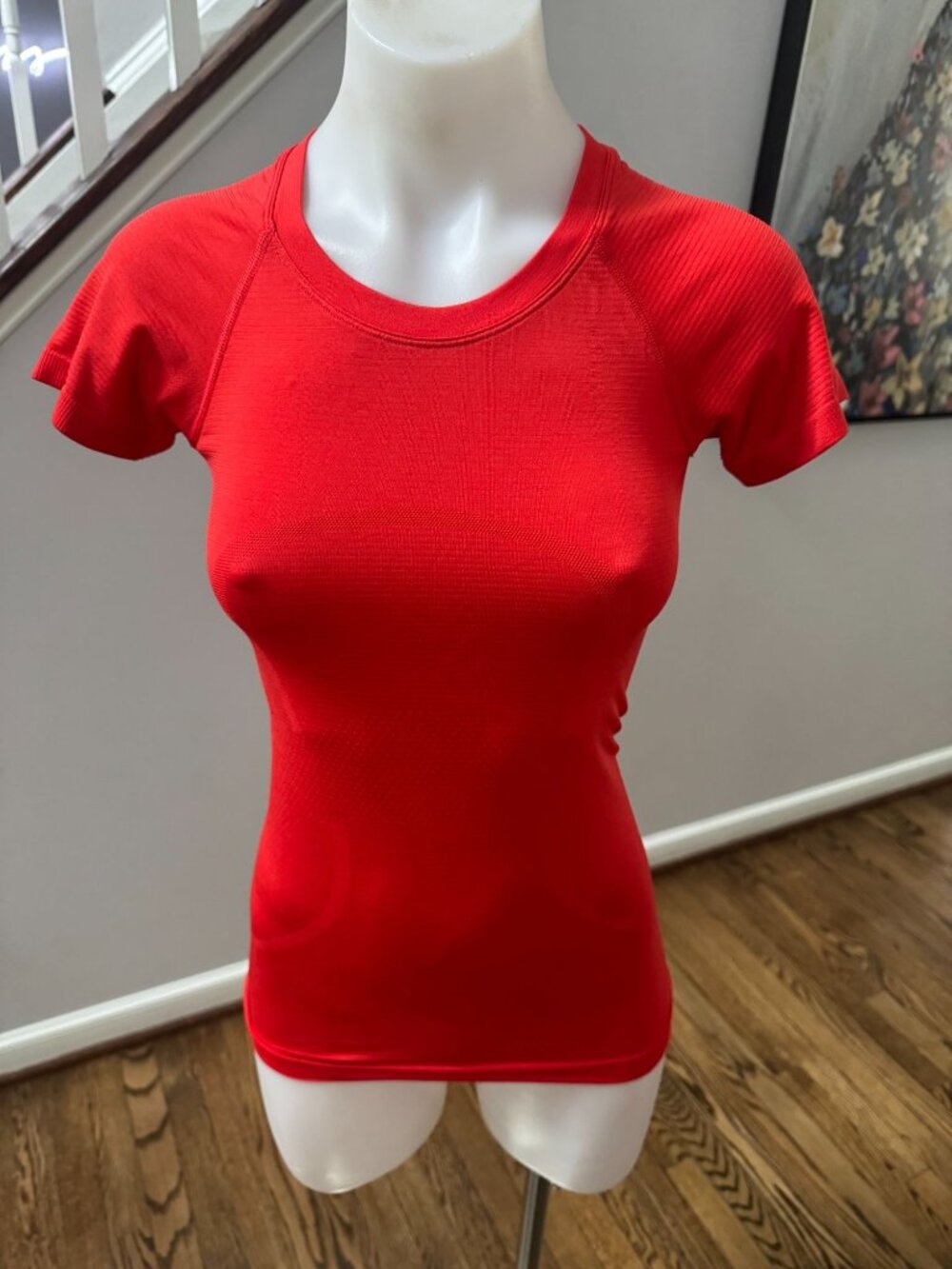Lululemon Swiftly Tech Short Sleeve Dark Red Size 0